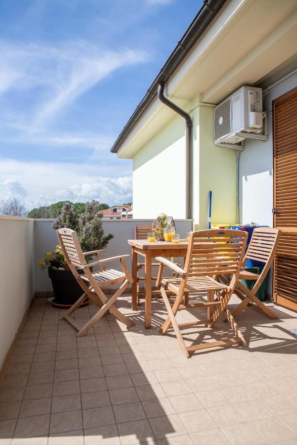 Whitehorse Condo: Center, Ocean And Mountain View Silvi Marina Esterno foto